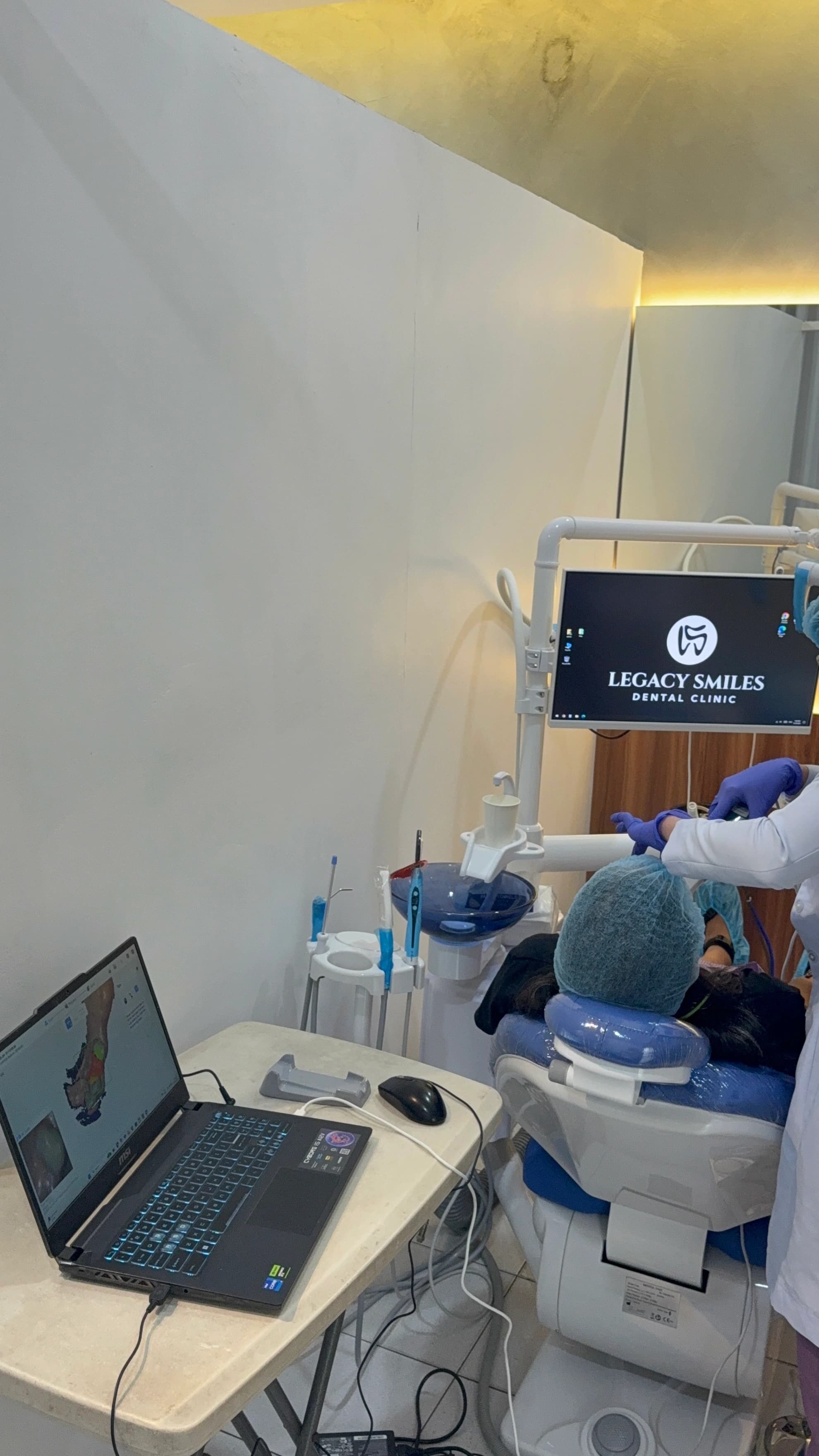 3D Intraoral Scanner thumbnail 5