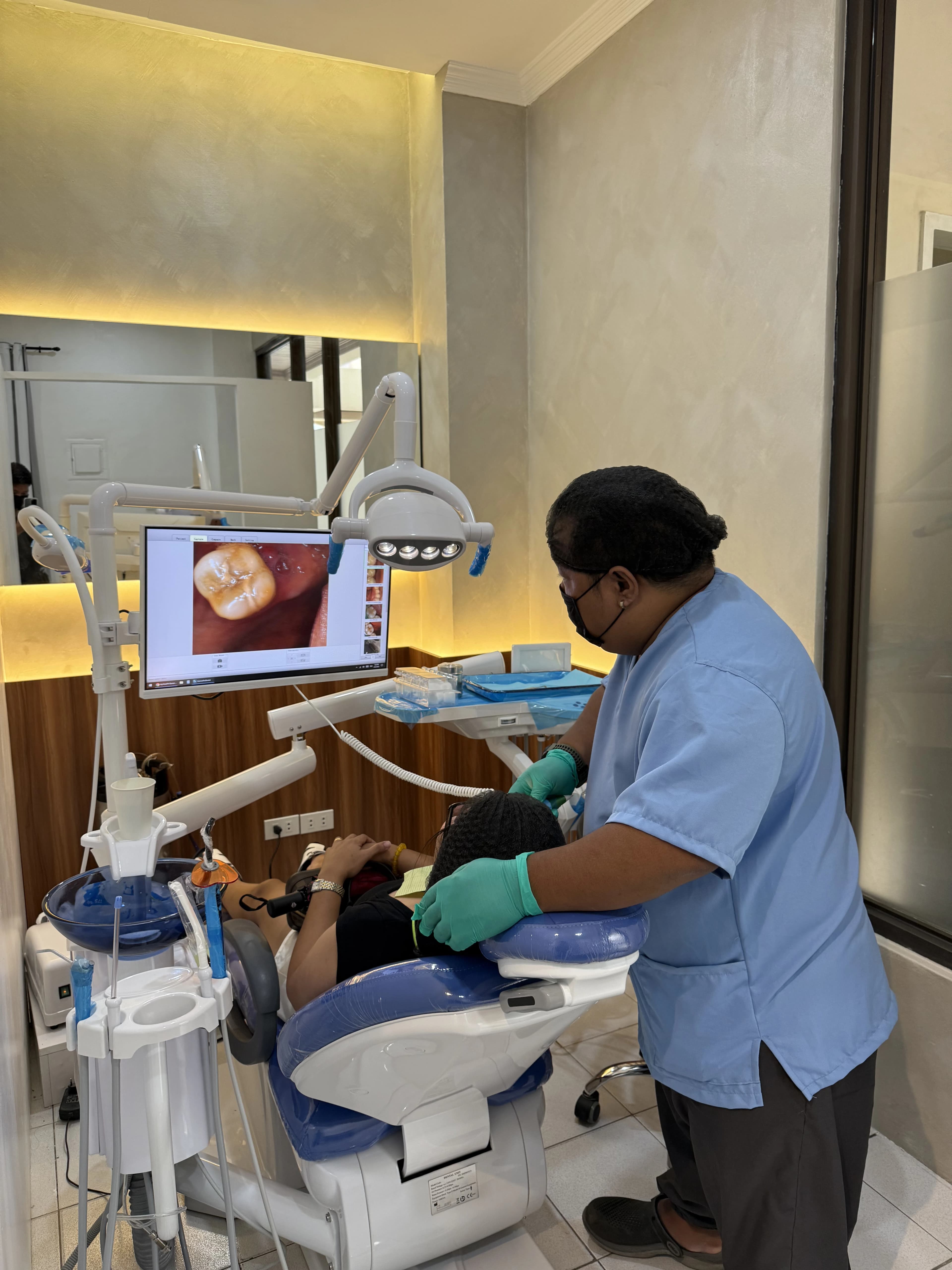 Portable Monitor & Intraoral Camera - 2